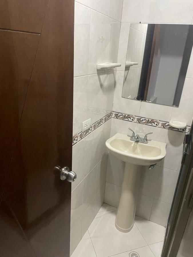 Hotel Sie7E Express メデジン エクステリア 写真