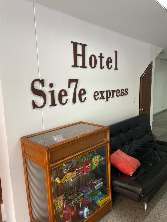Hotel Sie7E Express メデジン エクステリア 写真